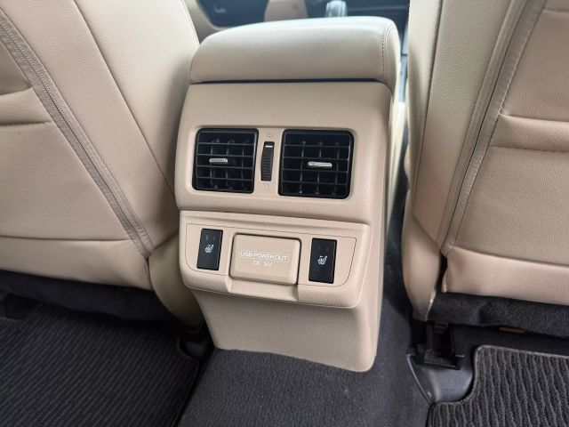 2018 Subaru Outback 3.6R Limited photo 13