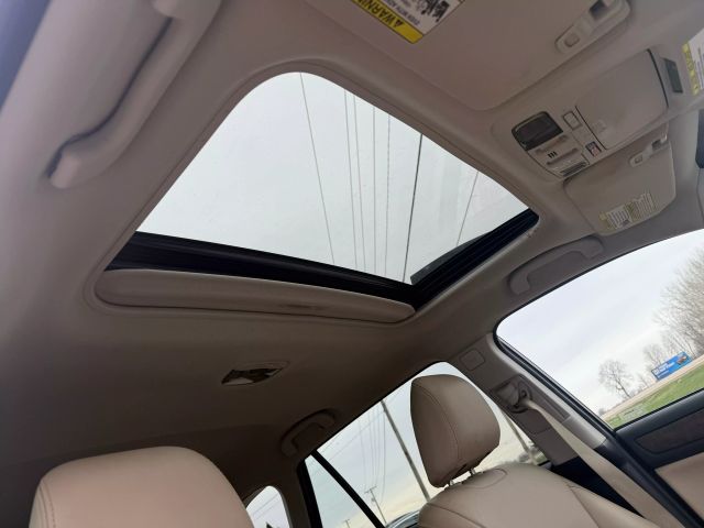2018 Subaru Outback 3.6R Limited photo 12