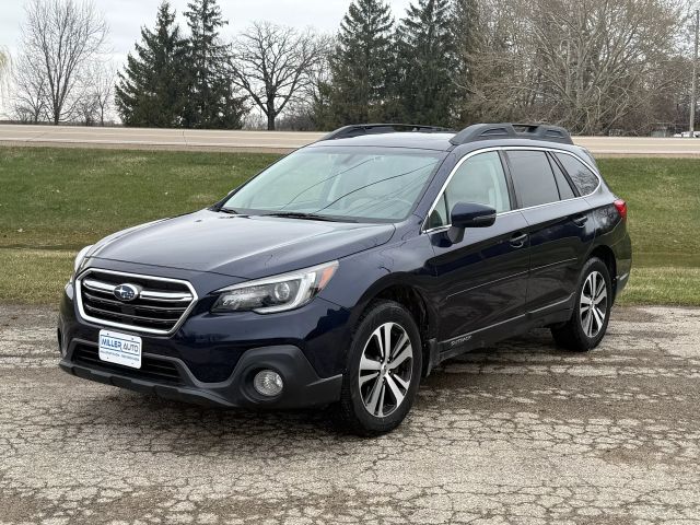 2018 Subaru Outback 3.6R Limited photo 2