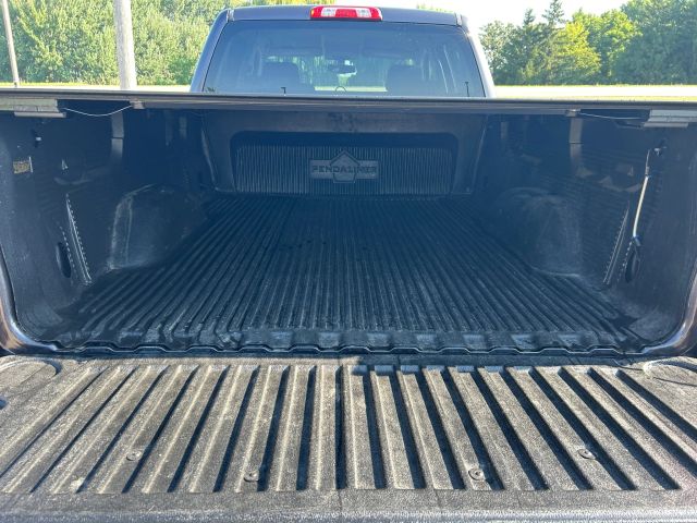 2015 Gmc Sierra 1500 SLE photo 16