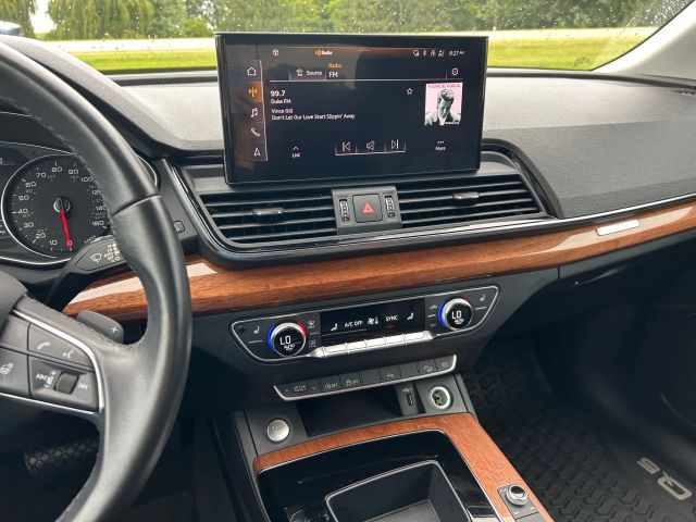 2021 Audi Q5 45 TFSI Premium photo 7