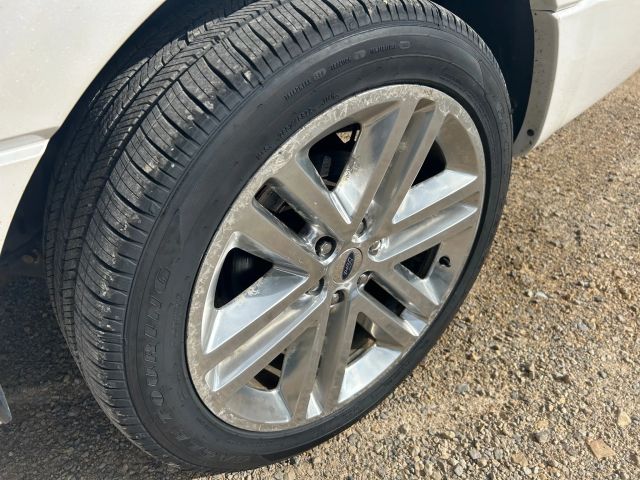 2016 Ford Expedition EL Limited photo 22