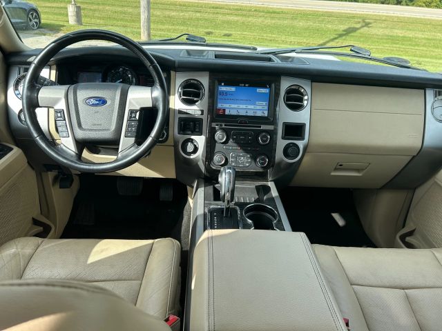 2016 Ford Expedition EL Limited photo 18