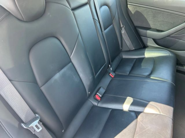 2018 Tesla Model 3 Long Range photo 14