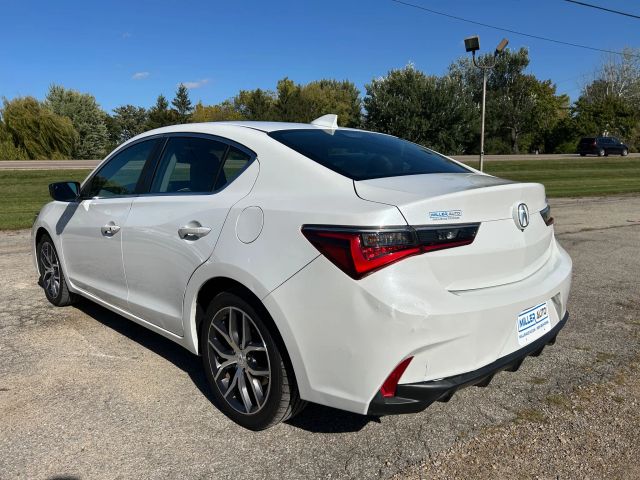 2019 Acura ILX Premium photo 4
