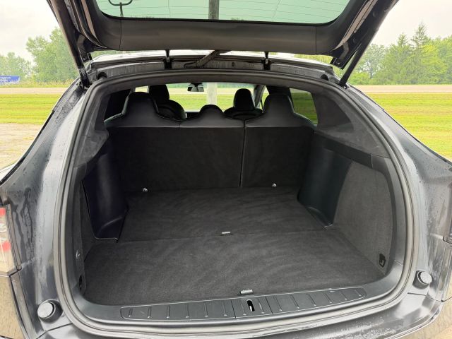 2020 Tesla Model X Long Range - Photo 21