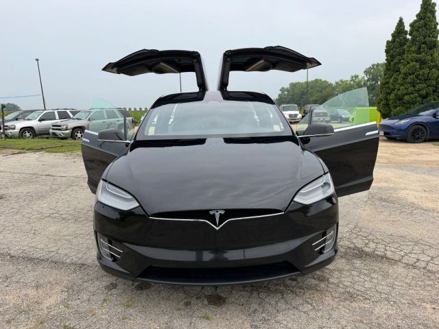 2020 Tesla Model X Long Range - Photo 22